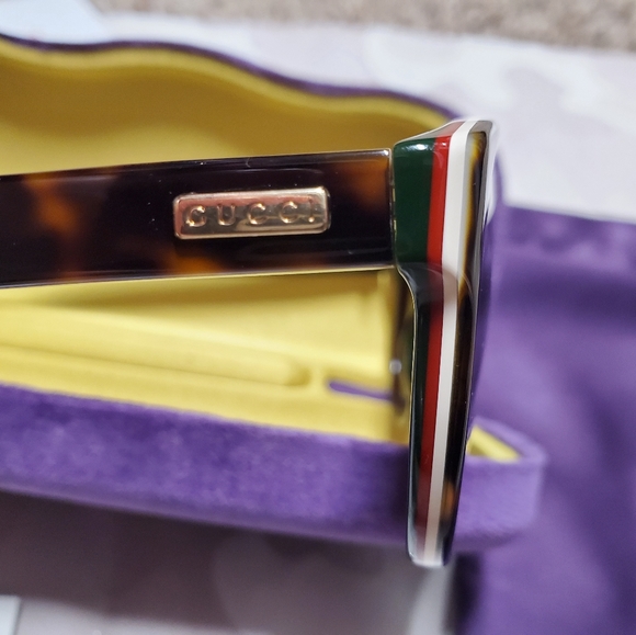 ❤Gucci Cat Eye Sunglasses 🕶 - Picture 3 of 11